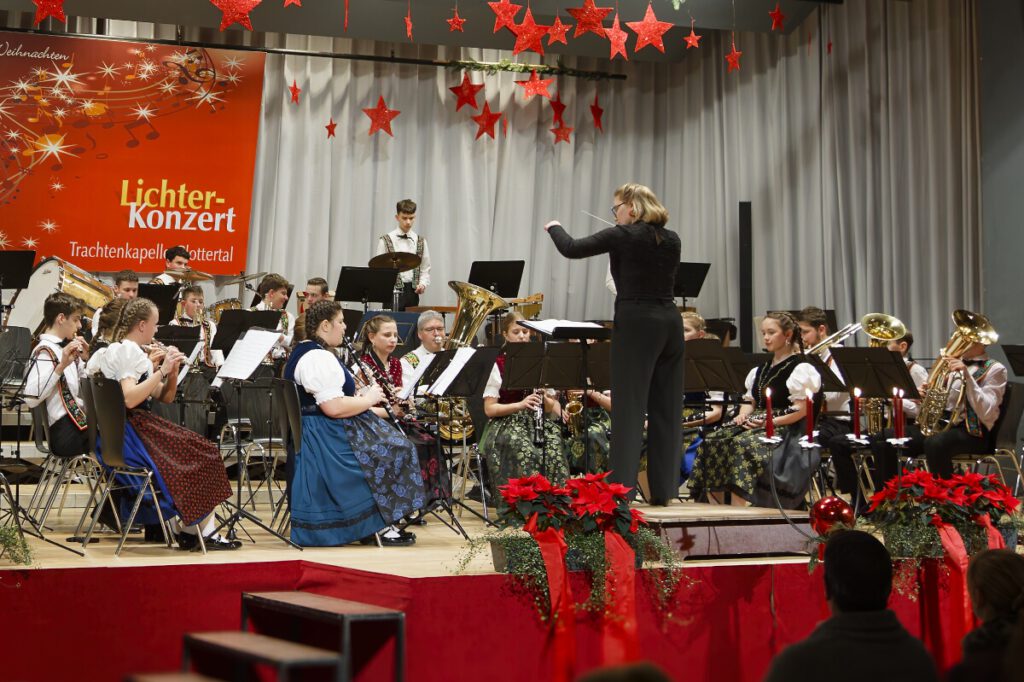 Unser Jugendorchester unter der Leitung von Lianne Eveleens