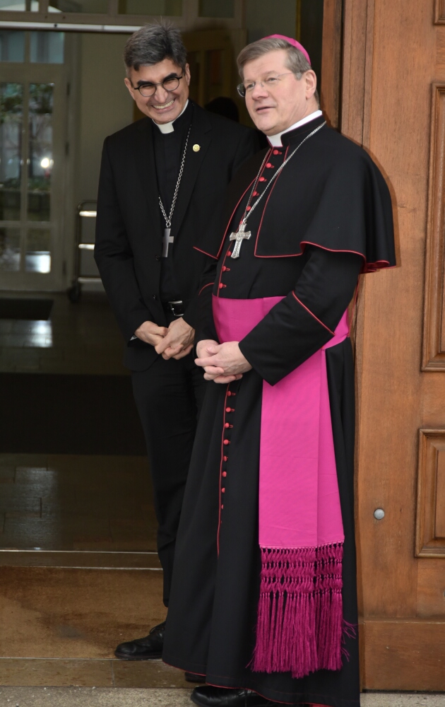 Prälat und Erzbischof Foto: Horst Dauenhauer
