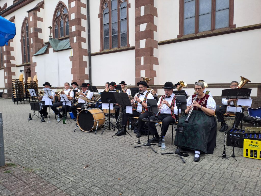 Voller Konzentration bei noch guten Wetter....