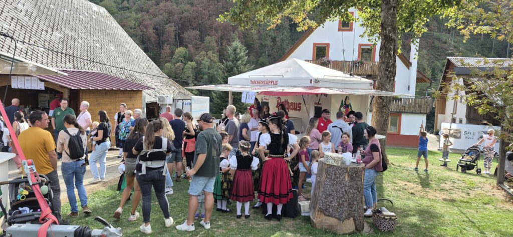 Heimatfest ins Hofbure