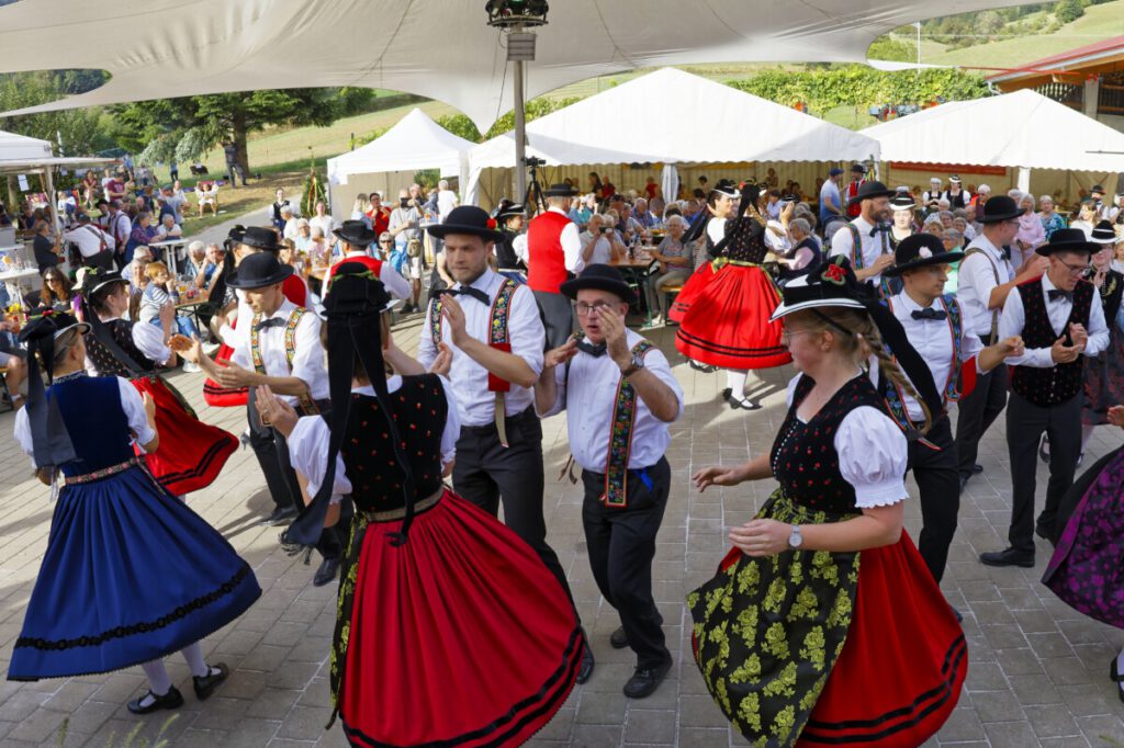 Heimatfest ins Hofbure